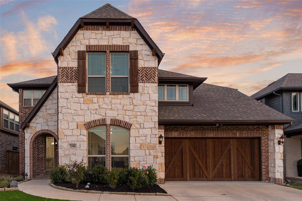 3208 Emerald Grove Lane, Fort Worth, TX 76244