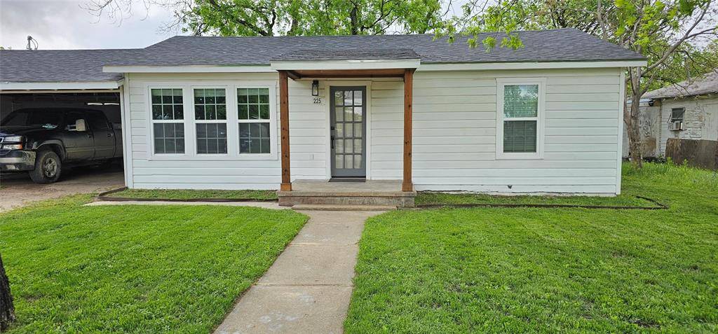 225 S Avenue D, Cross Plains, TX 76443