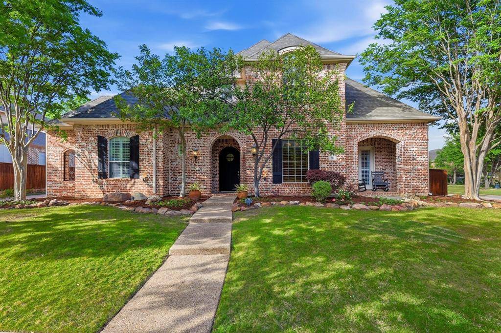 781 Lark Street, Lantana, TX 76226