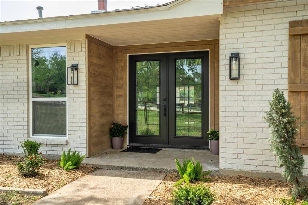 660 Chinn Chapel Road, Copper Canyon, TX 75077