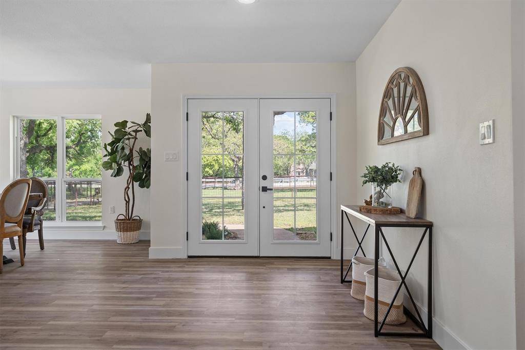 660 Chinn Chapel Road, Copper Canyon, TX 75077