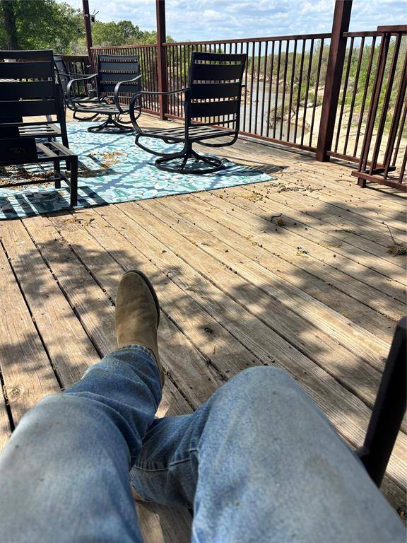 111 W Fm 321 (Off), Cayuga, TX 75840