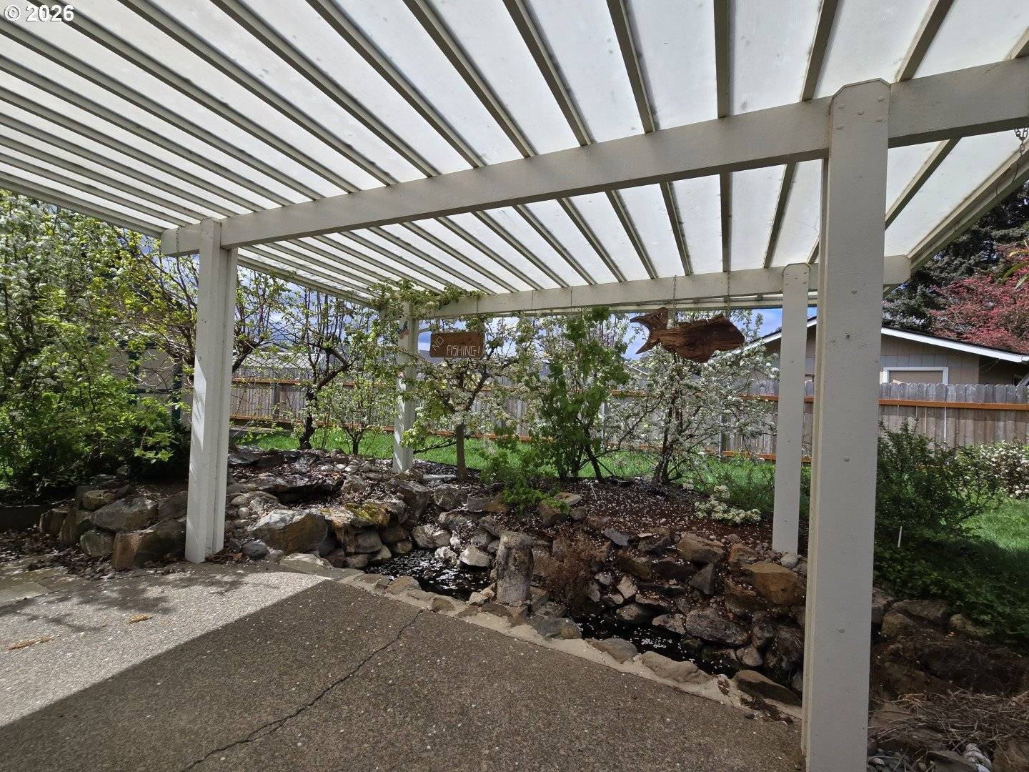 2633 42ND AVE, Longview, WA 98632