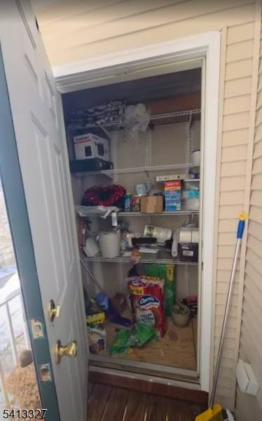 458 Cambridge Dr, Butler Boro, NJ 07405