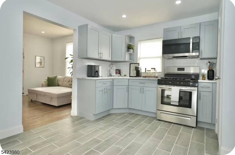 125 Malvern St, Newark City, NJ 07105