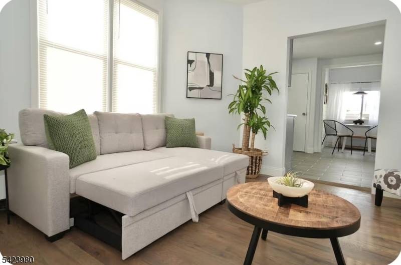 125 Malvern St, Newark City, NJ 07105