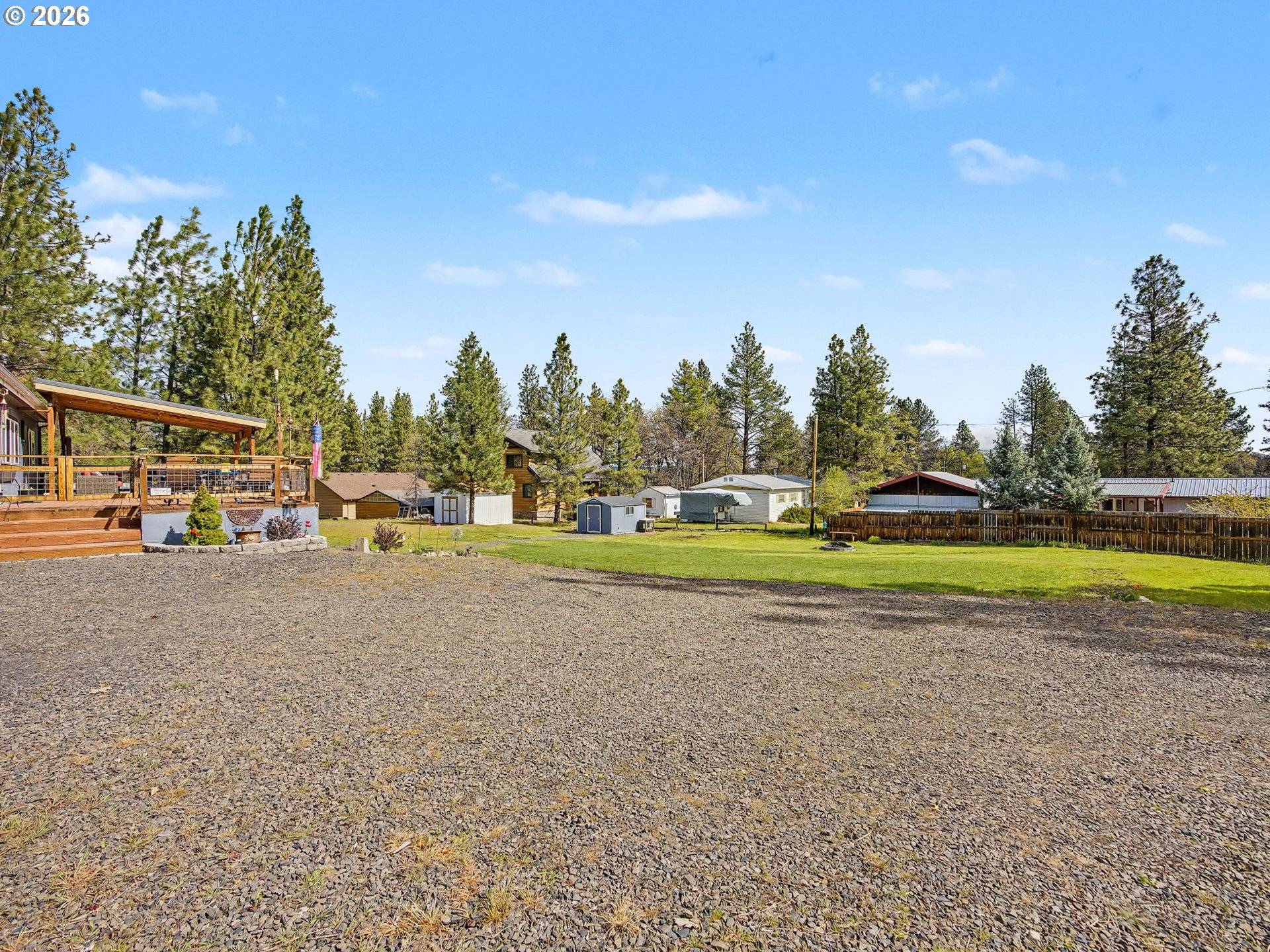 222 S OAK RD, Tygh Valley, OR 97063
