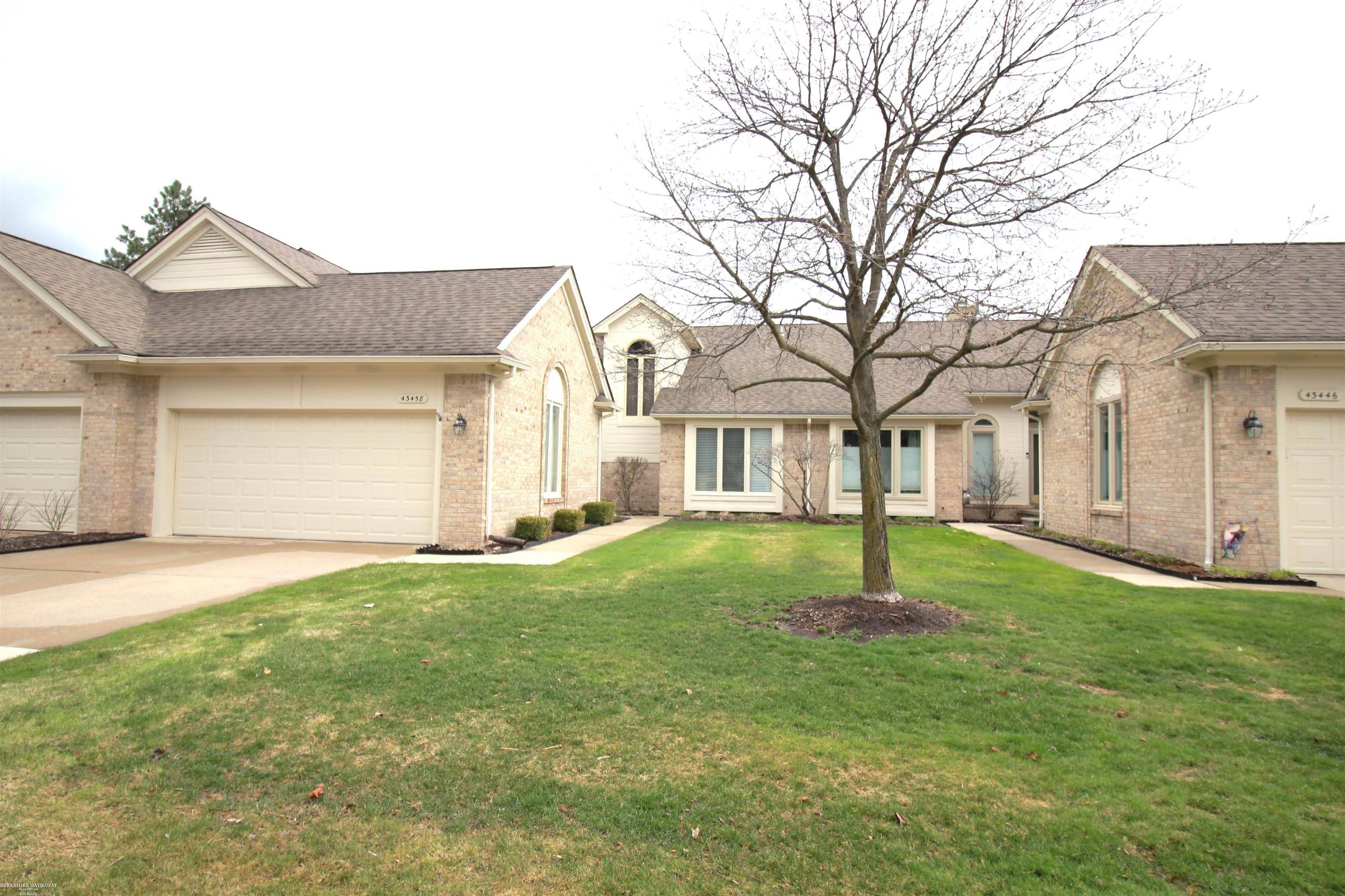43458 Napa DR, Sterling Heights, MI 48314