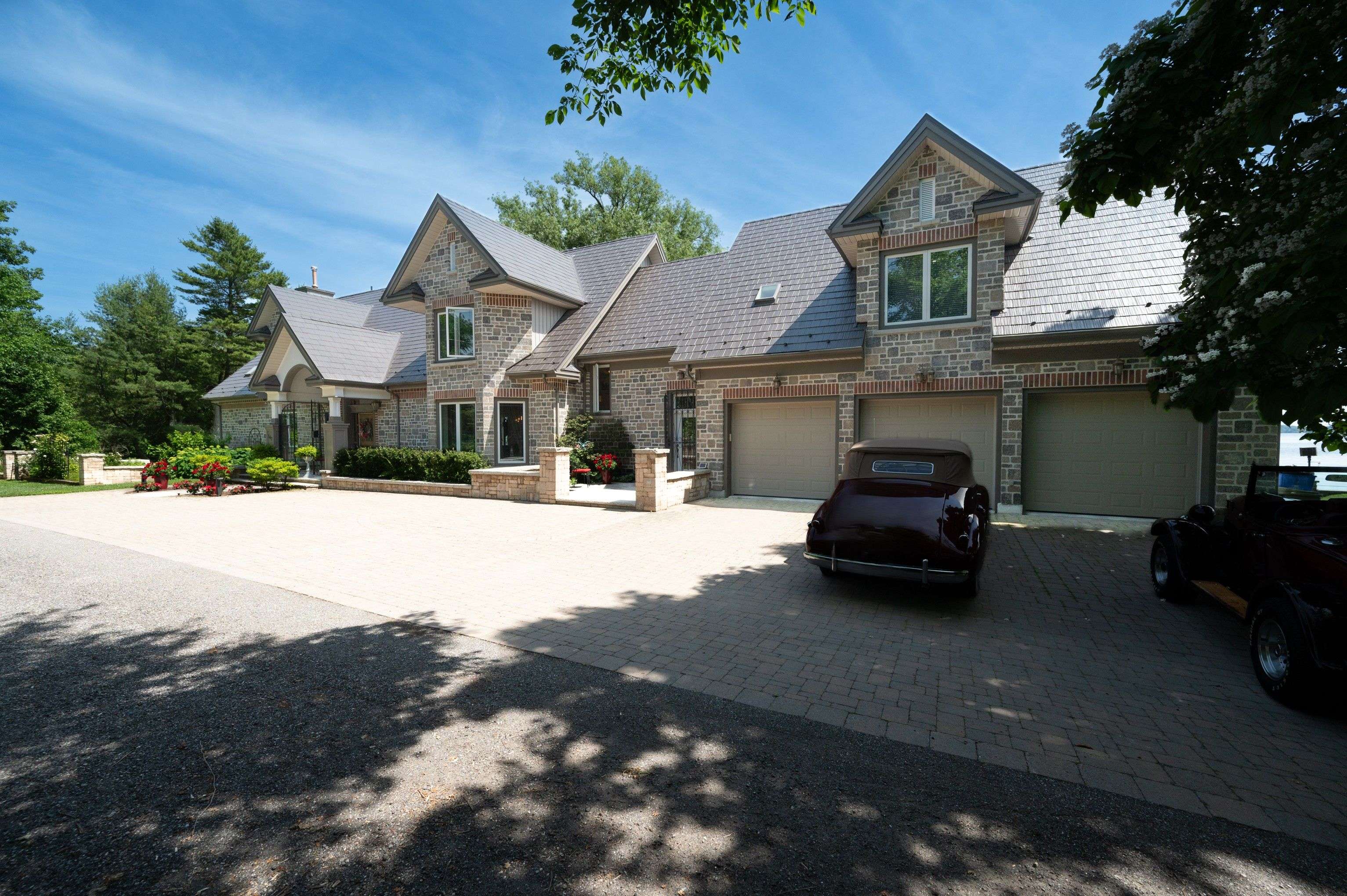 147 1000 Island Pkwy, Front Of Leeds & Seeleys Bay, ON K7G 2V4