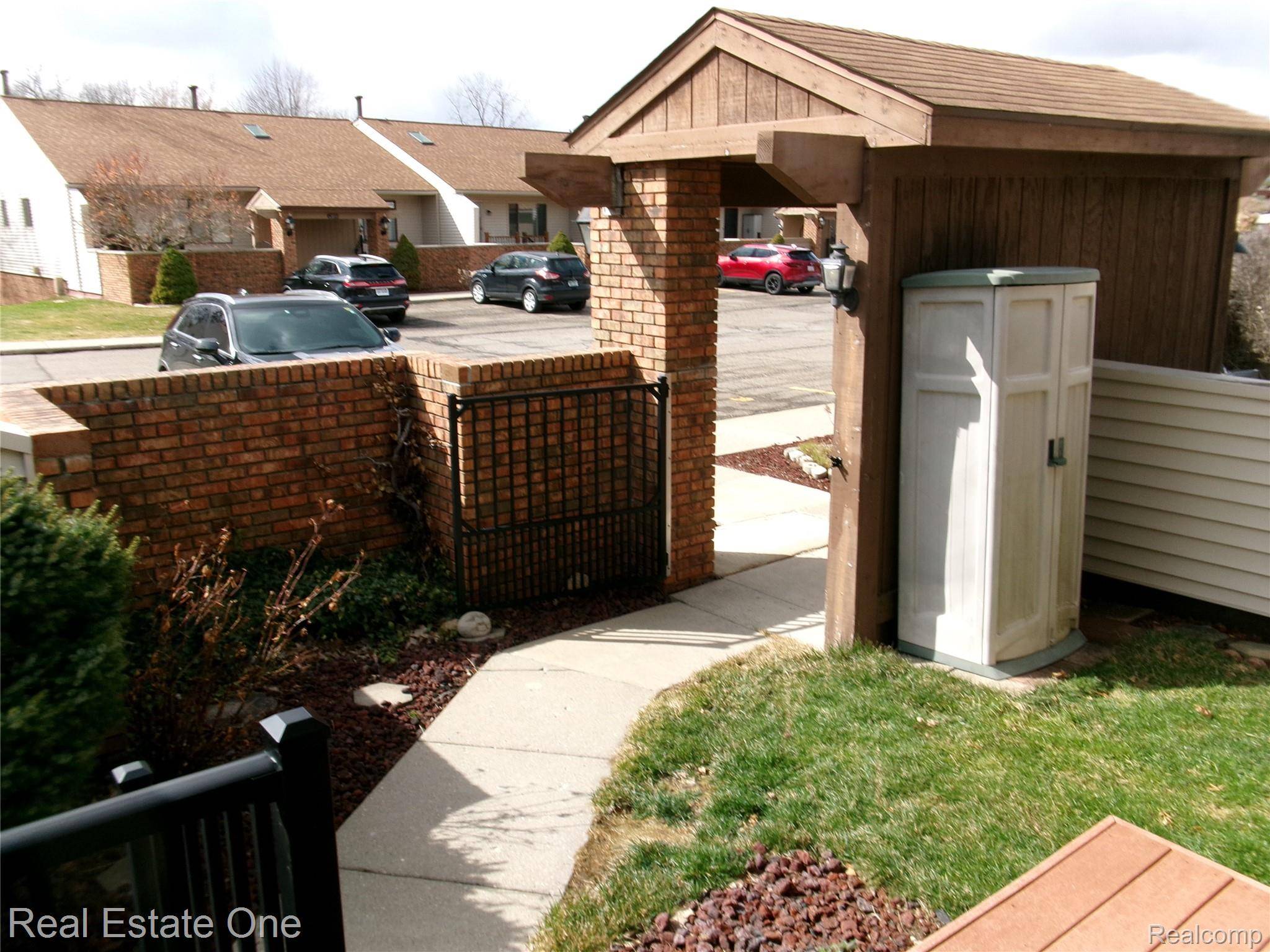 25832 LEXINGTON #6, Southlyoncity_oakland, MI 48178