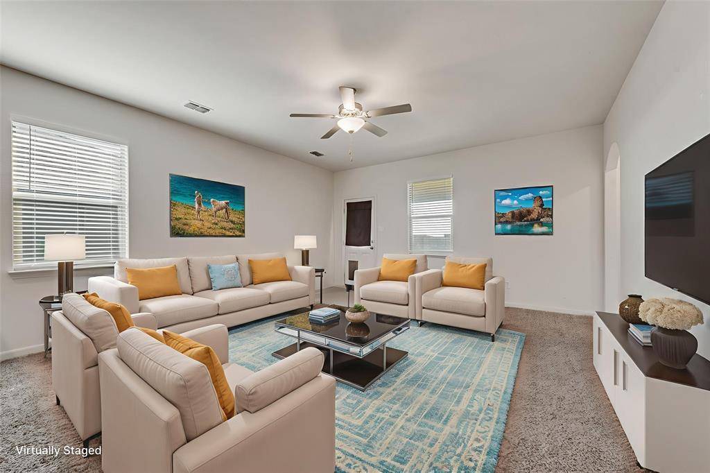 13623 Logan Pass Drive, Ponder, TX 76259