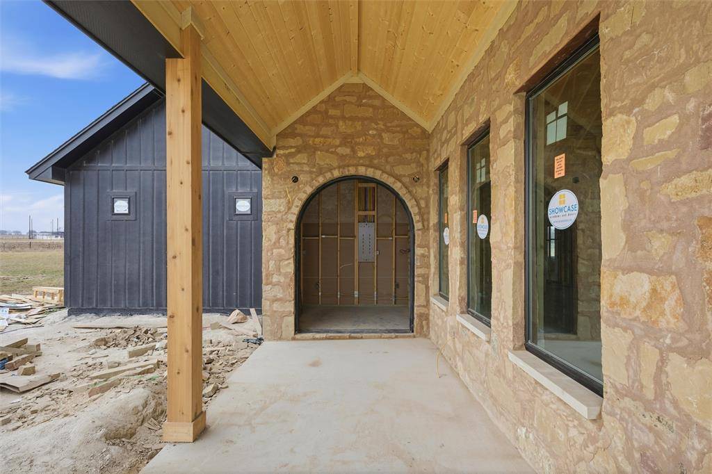 7001 Old McGregor-Crawford Road, Crawford, TX 76638