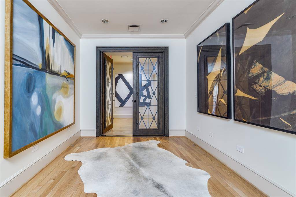 3505 Turtle Creek Boulevard #2A, Dallas, TX 75219