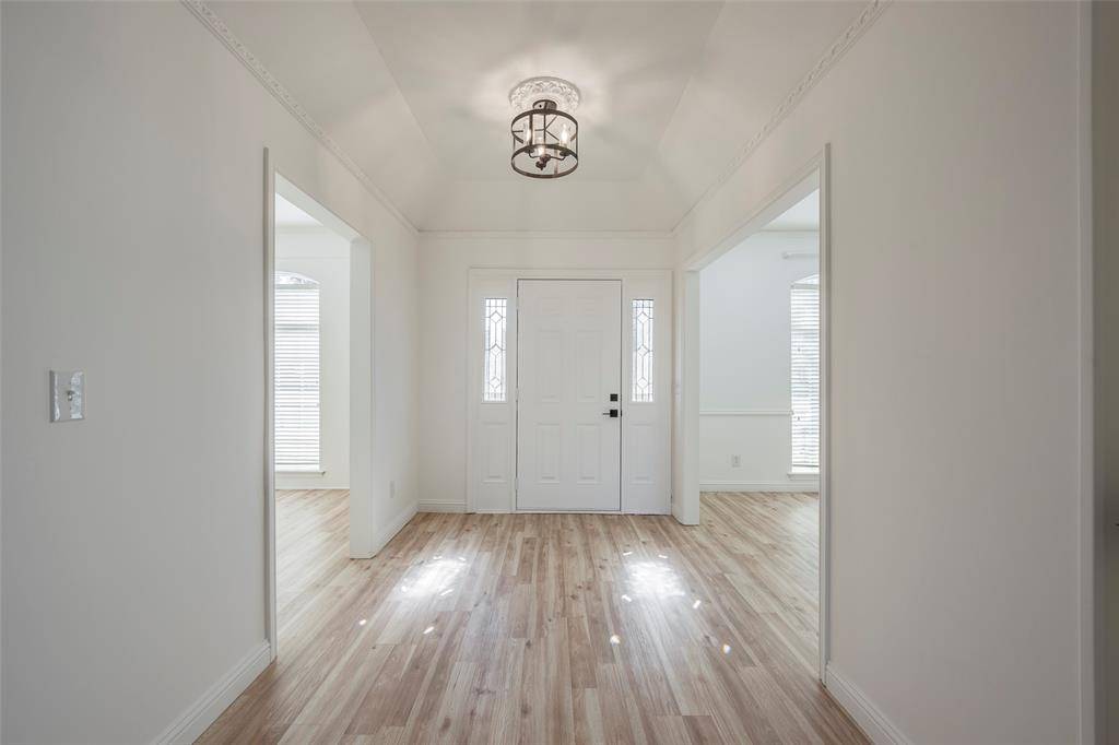 7411 Carta Valley Drive, Dallas, TX 75248