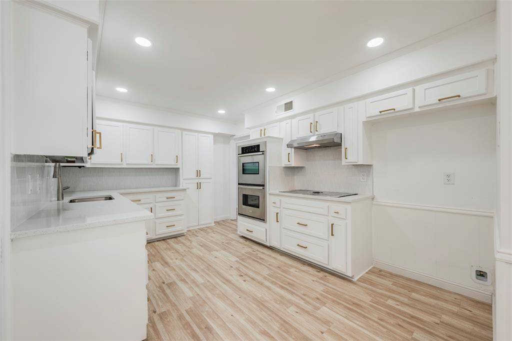 7411 Carta Valley Drive, Dallas, TX 75248