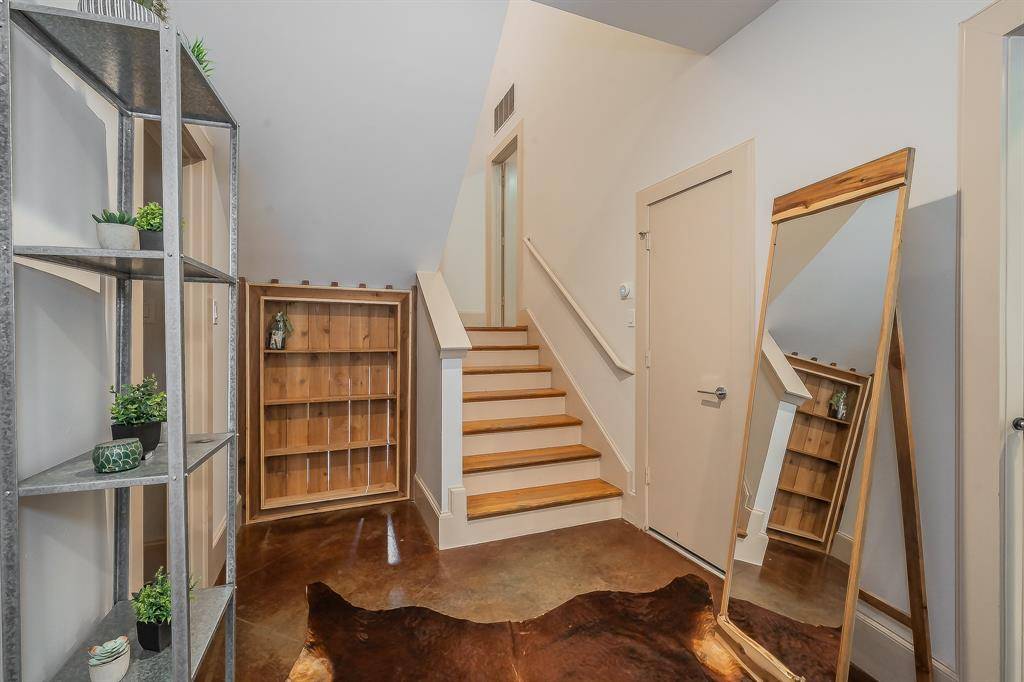 3911 Gilbert Avenue #G, Dallas, TX 75219