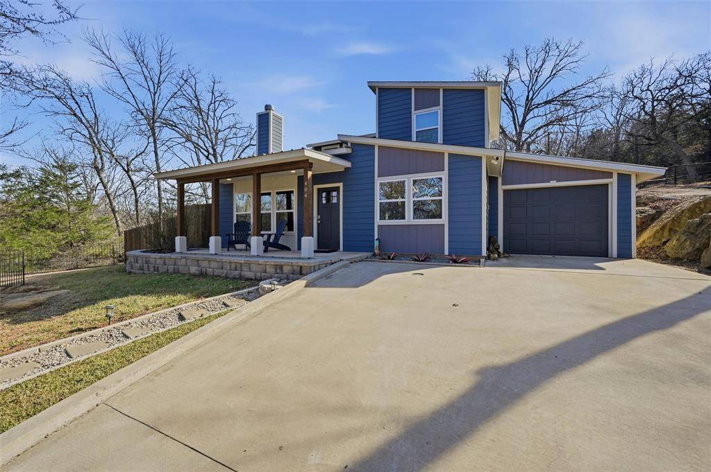 404 Hacienda Drive, Pottsboro, TX 75076