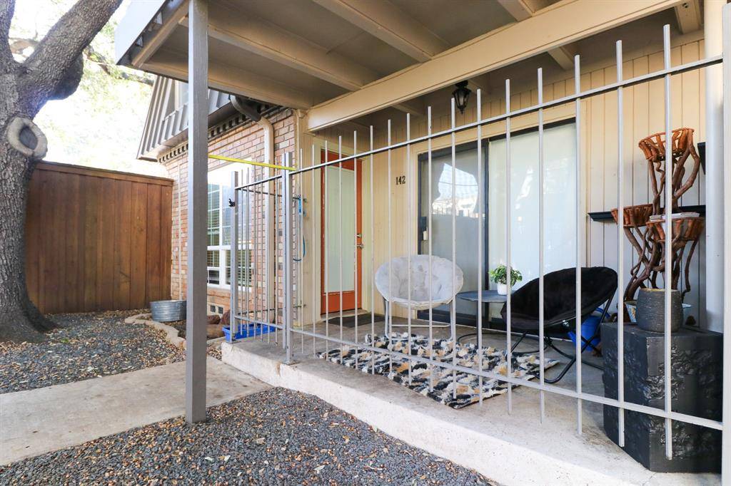 5322 Fleetwood Oaks Avenue #142, Dallas, TX 75235