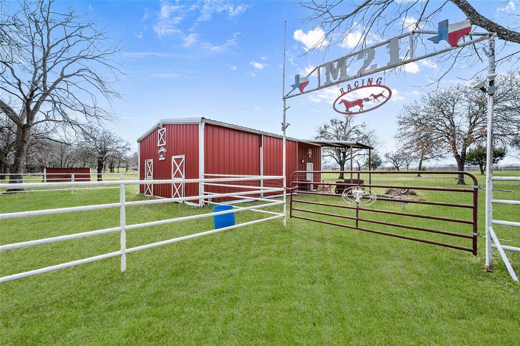 6501 Gehrig Circle, Burleson, TX 76028