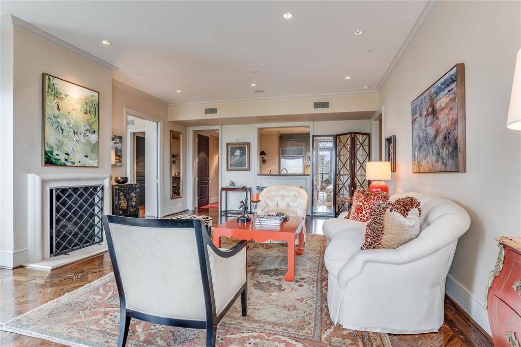 3505 Turtle Creek Boulevard #9E, Dallas, TX 75219