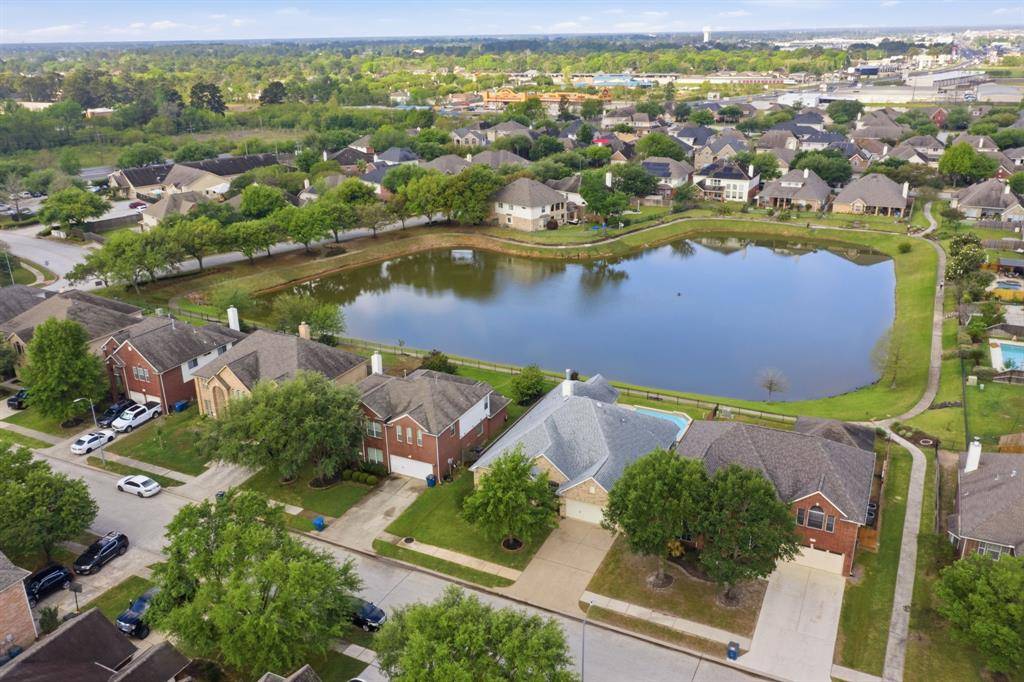 22115 Bridgestone Oak Drive, Spring, TX 77388