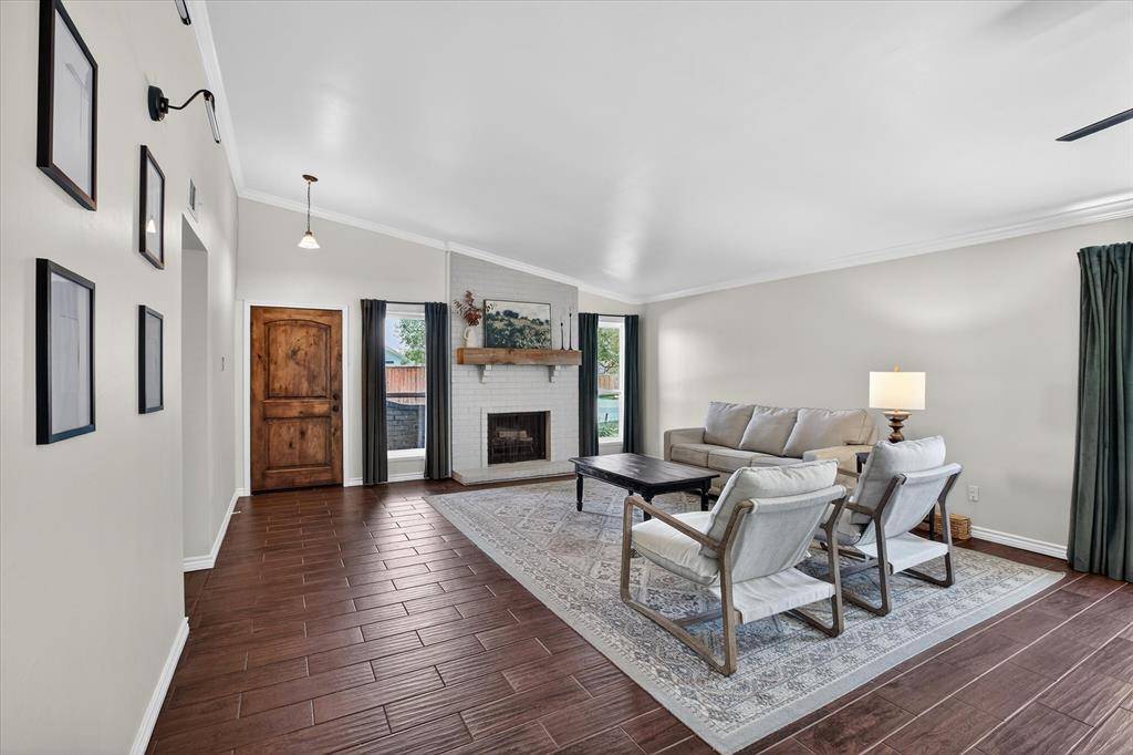 5509 Galaxie Road, Garland, TX 75044