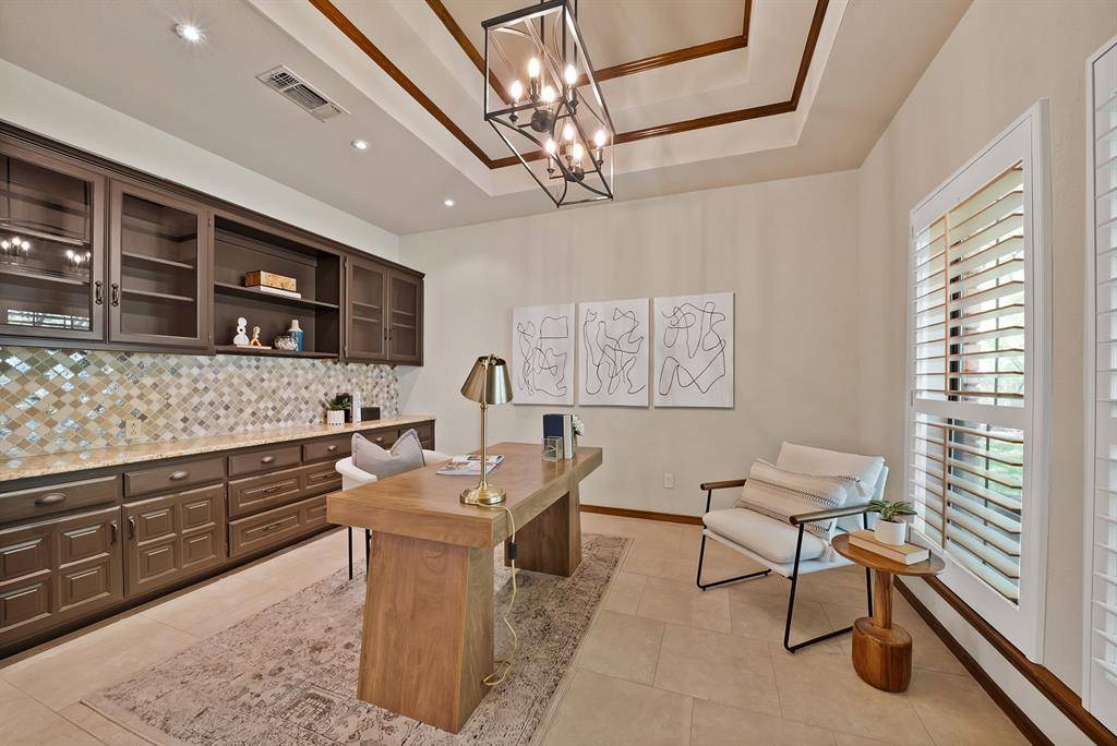 2900 Oak Trail Court, Dalworthington Gardens, TX 76016