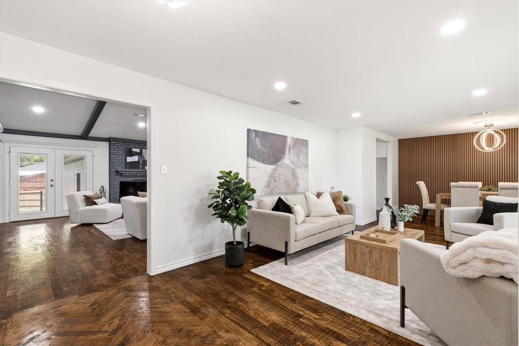 4837 Ashbrook Road, Dallas, TX 75227