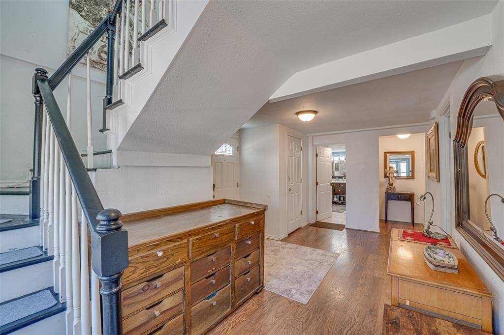 261 Harbor Drive, Gun Barrel City, TX 75156