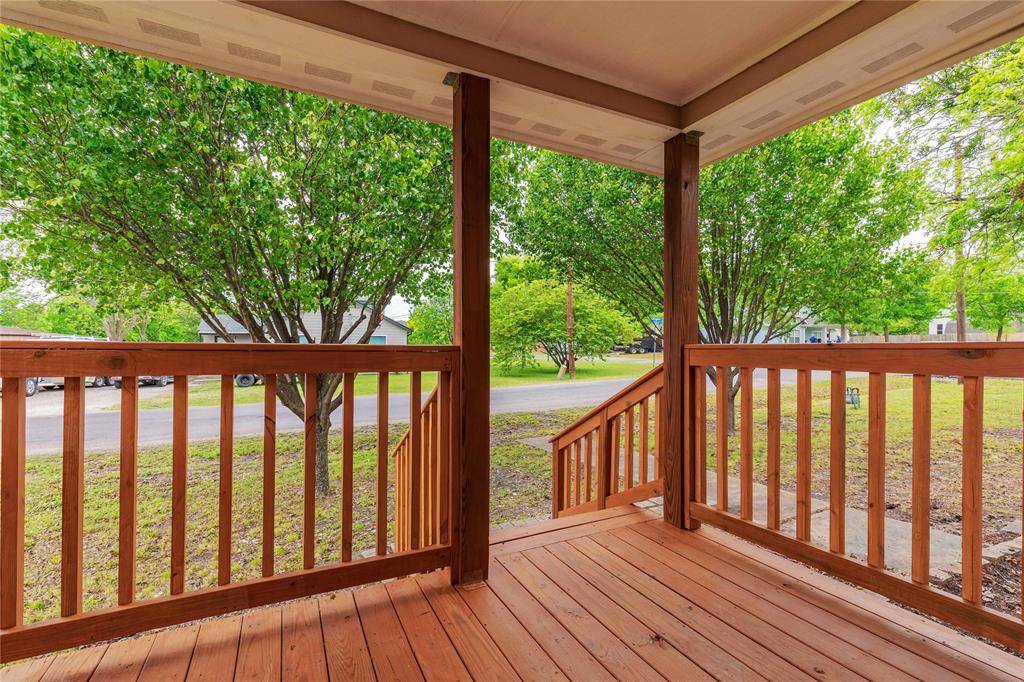 209 W Houston Lane, Van Alstyne, TX 75495