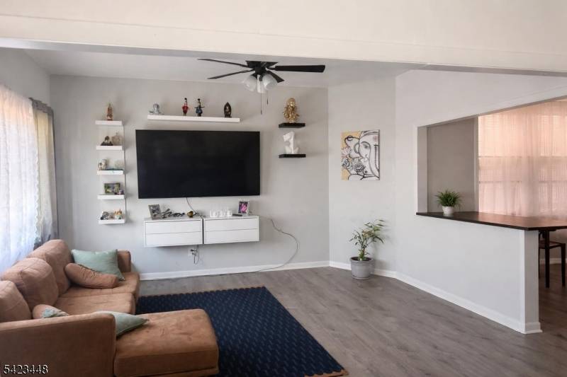 191 1St Ave, Newark City, NJ 07107