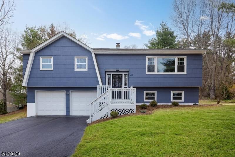 43 Courtland Dr, Wantage Twp., NJ 07461