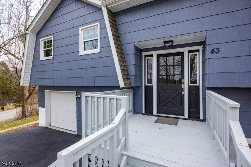 43 Courtland Dr, Wantage Twp., NJ 07461