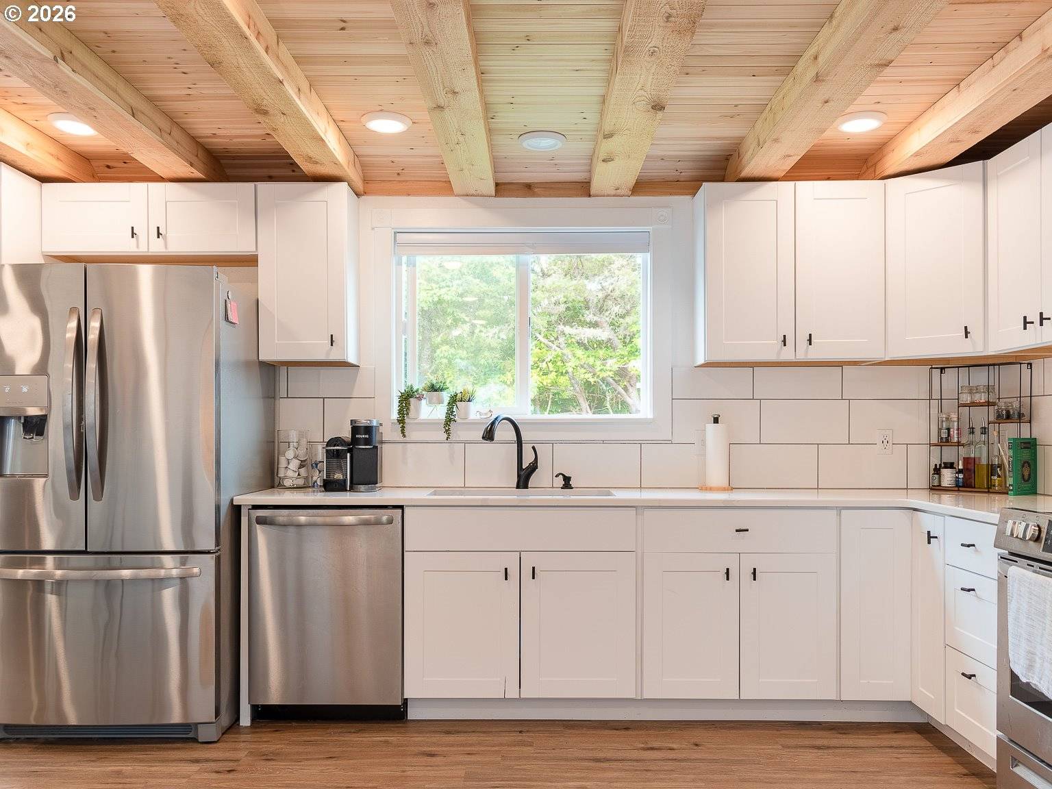 1386 AVENUE U #1, Seaside, OR 97138