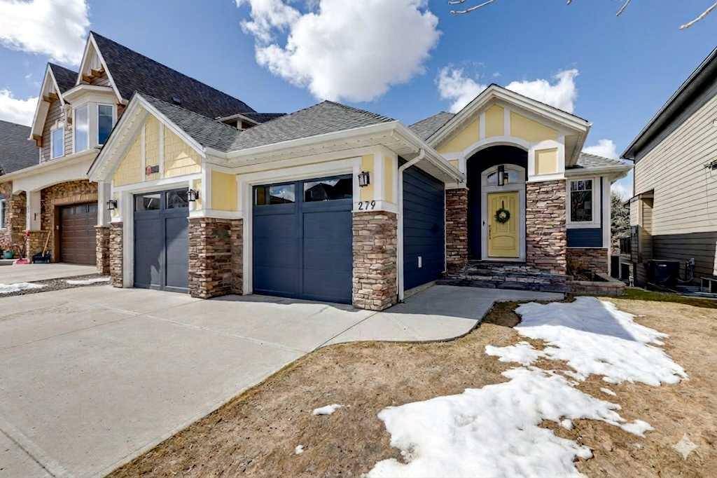 279 Coopers HL SW, Airdrie, AB T4B 0R9