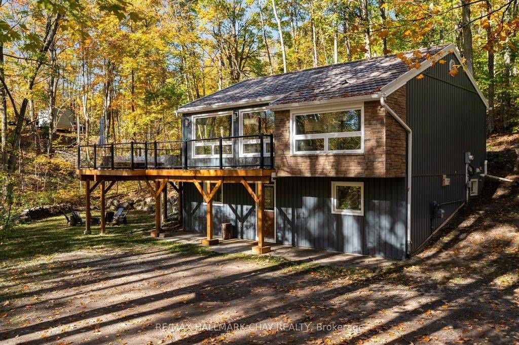 1 Iroquois RDG, Oro-medonte, ON L0K 1E0