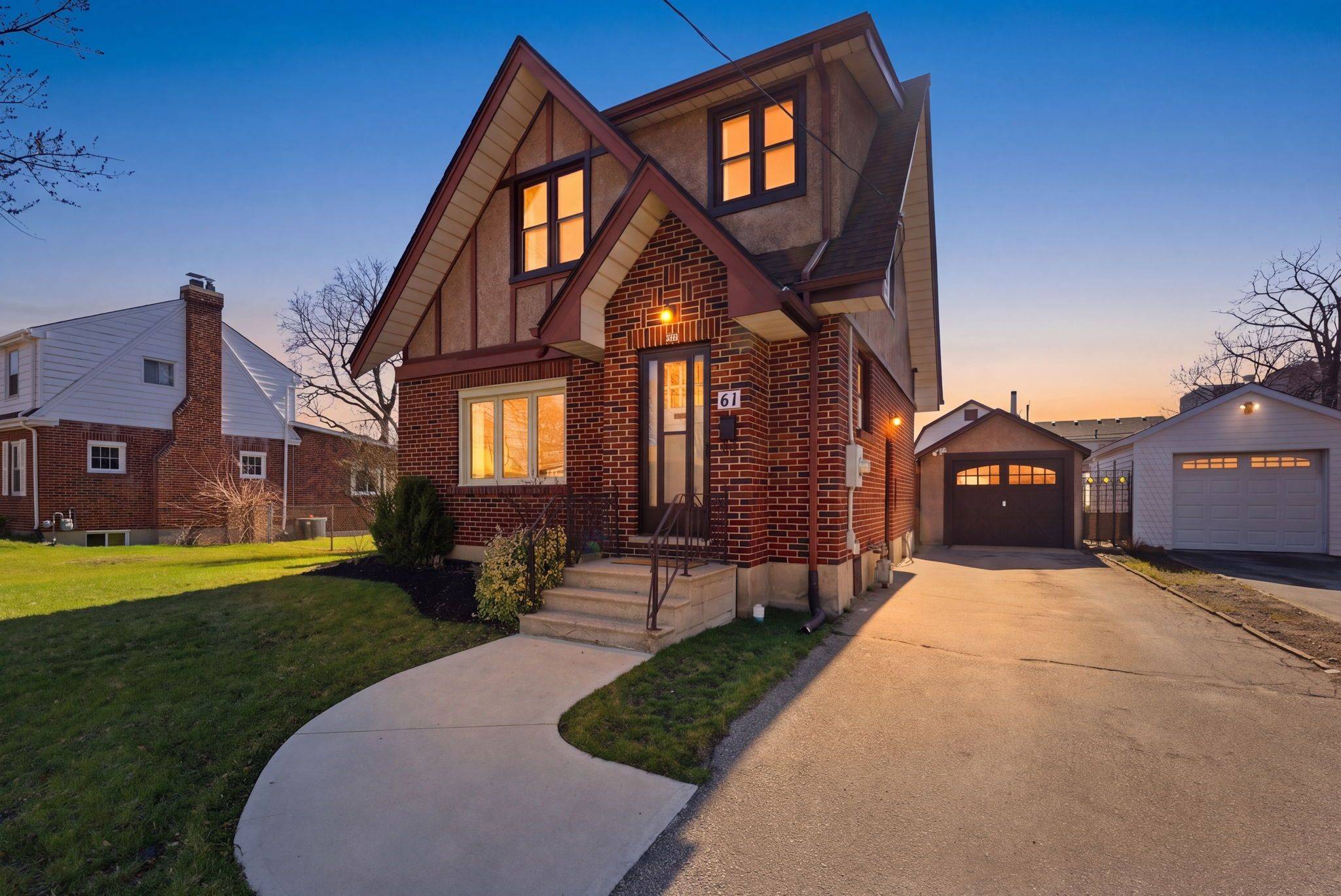 61 Abigail AVE, Brantford, ON N3R 4S2