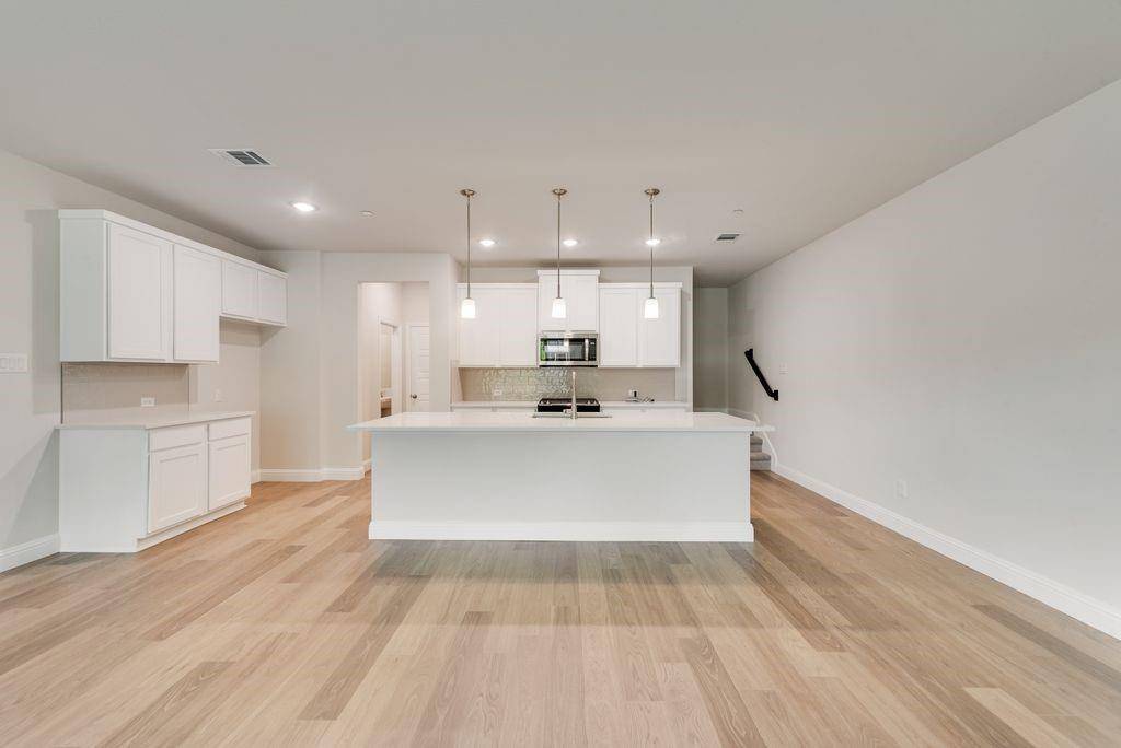 8330 Bayside Drive, Rowlett, TX 75088