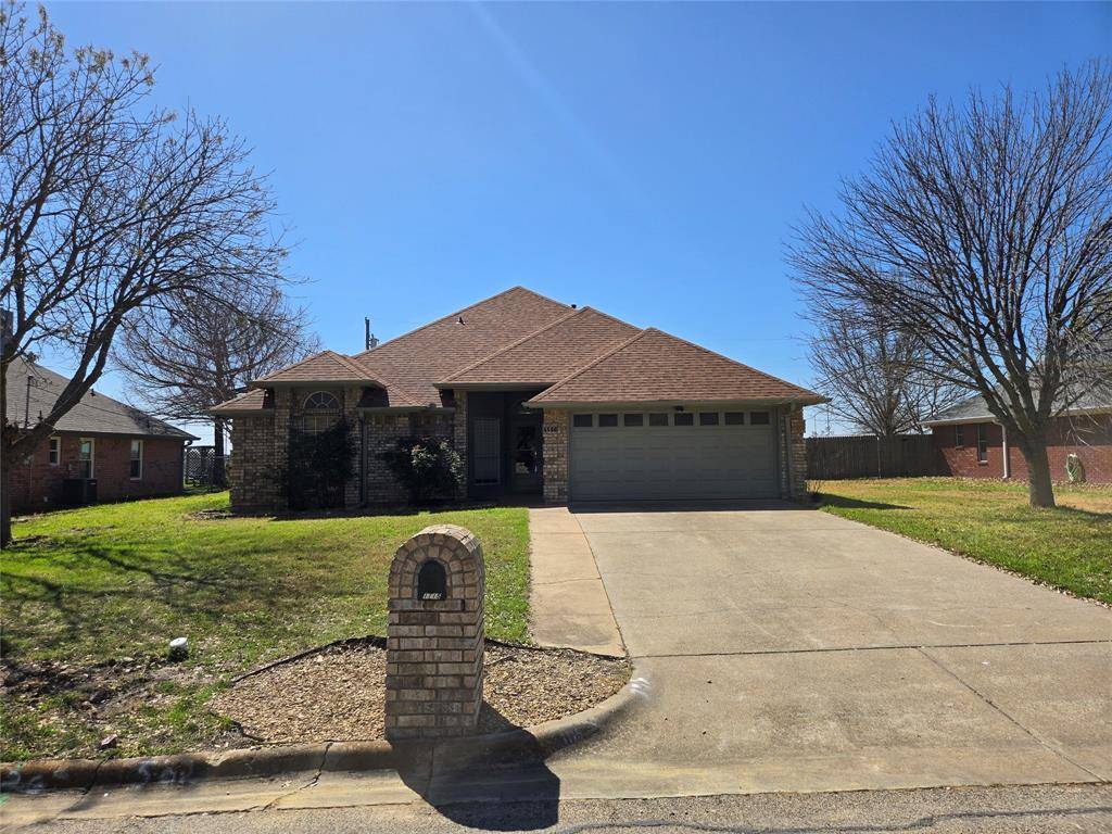 1115 Winona Street, Weatherford, TX 76086