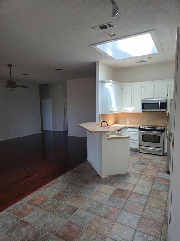 1115 Winona Street, Weatherford, TX 76086