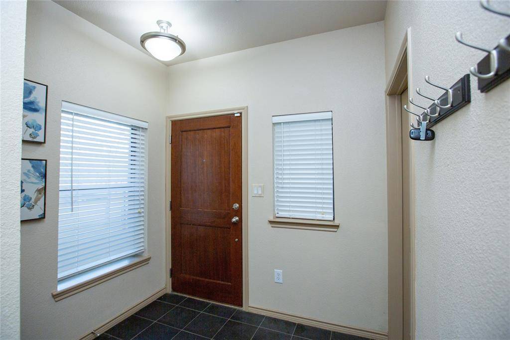 1201 Beaconsfield Lane #108, Arlington, TX 76011