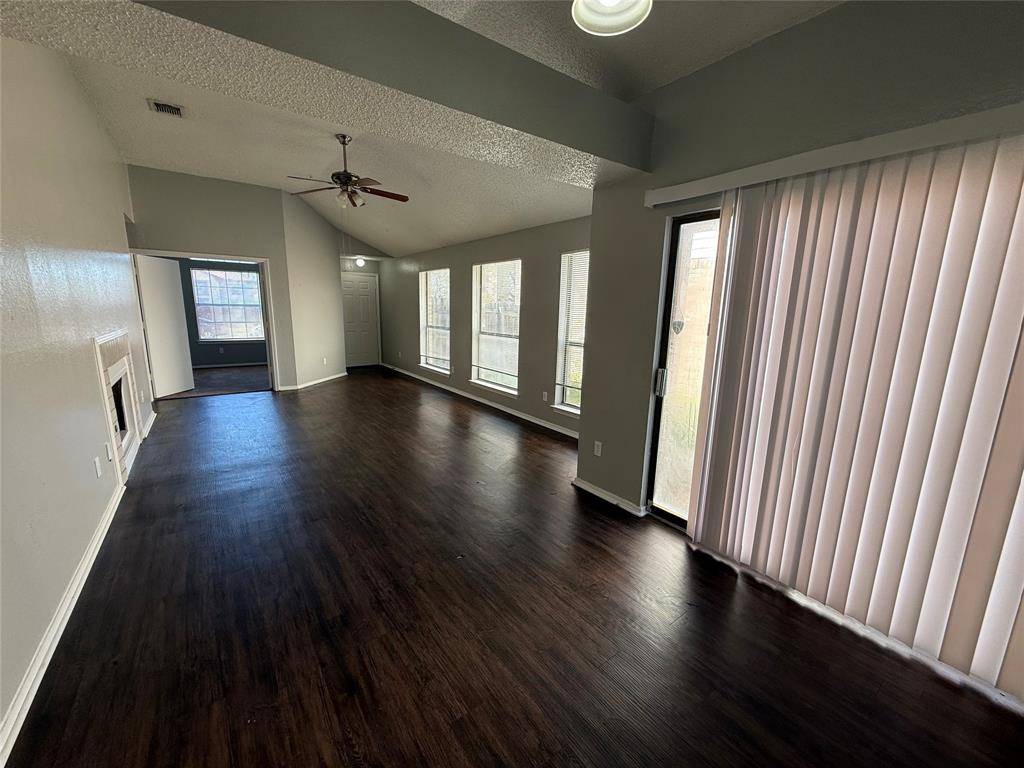 606 Las Brisas Drive, Mesquite, TX 75149