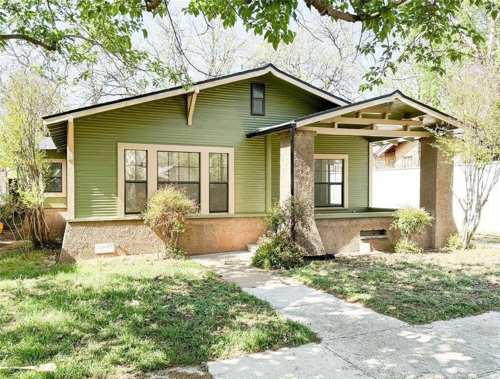 904 W 7th Street, Cisco, TX 76437