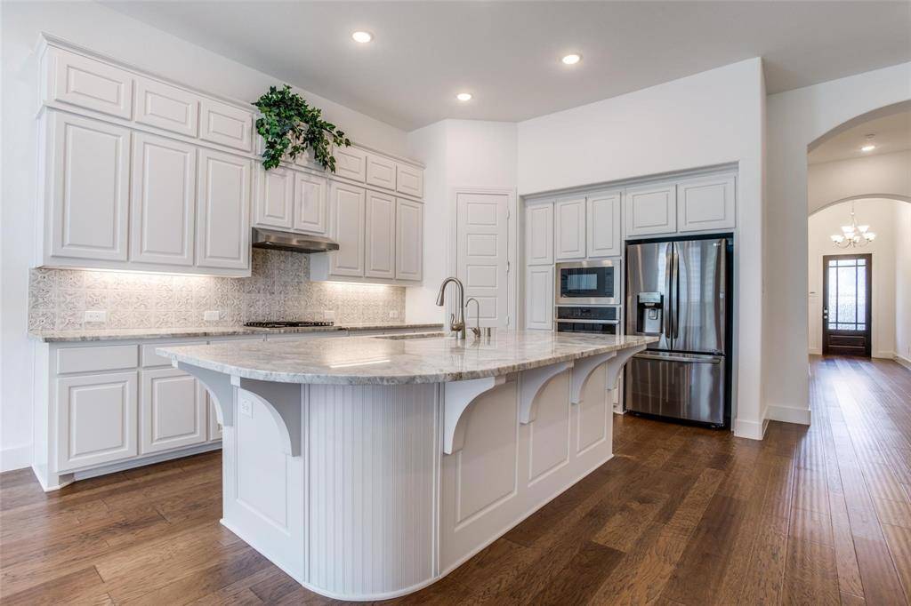 717 Corner Post Path, Celina, TX 75009