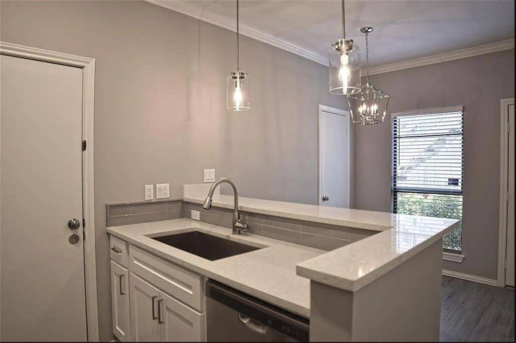 7340 Skillman Street #101, Dallas, TX 75231