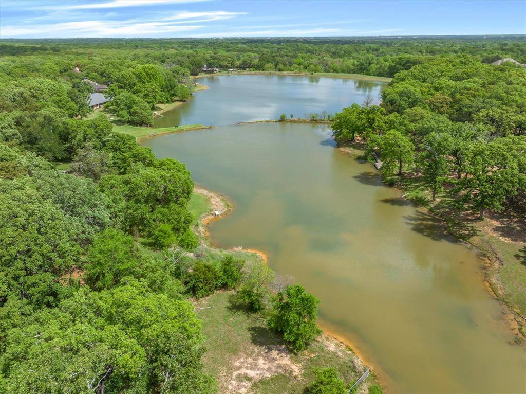 2151 Meadow Way, Terrell, TX 75160