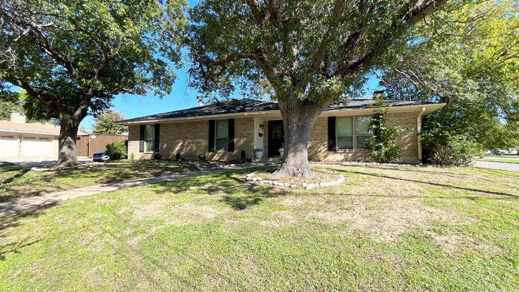 10006 Pensive Drive, Dallas, TX 75229