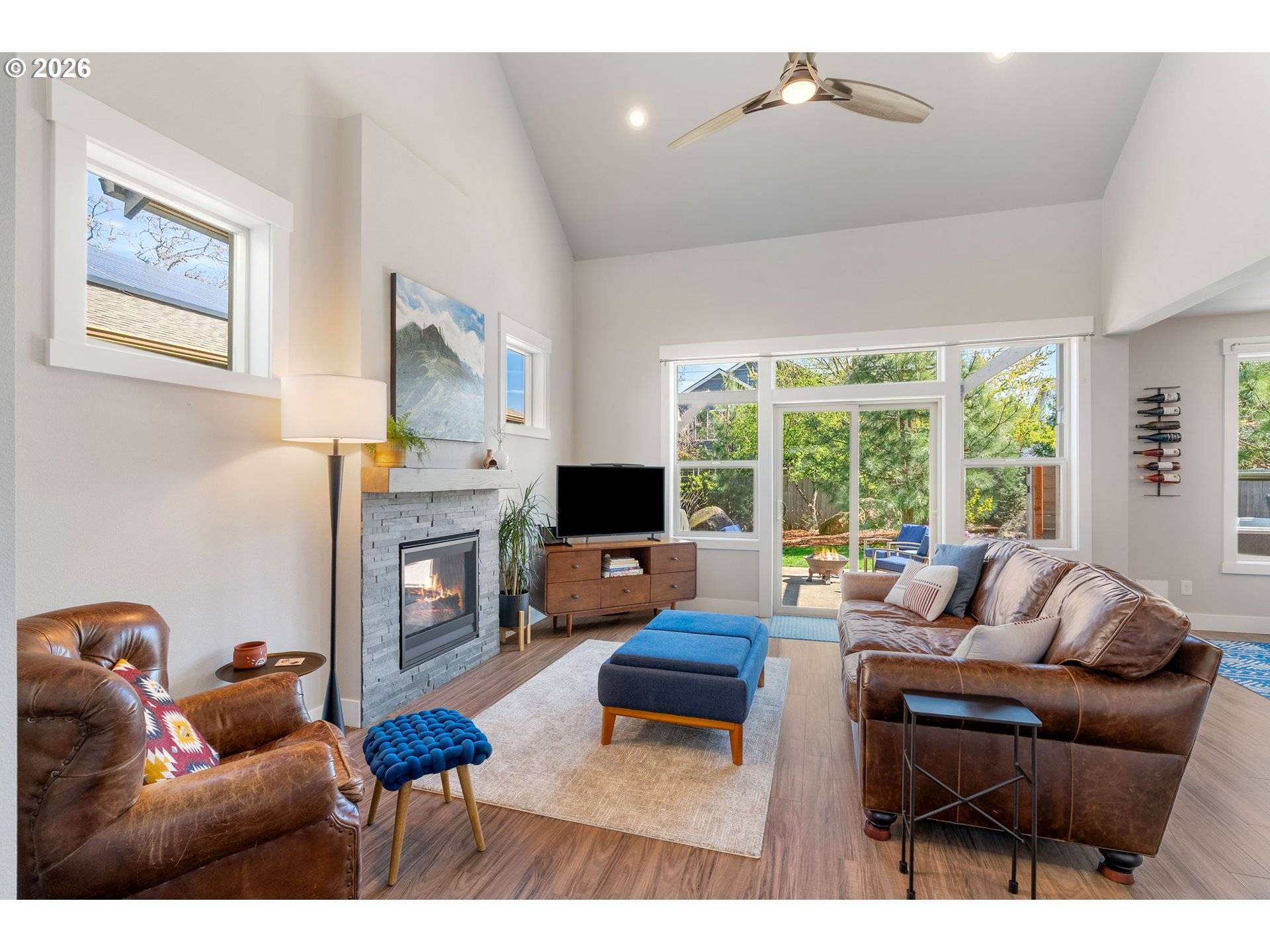 921 GOOSE WAY, Hood River, OR 97031