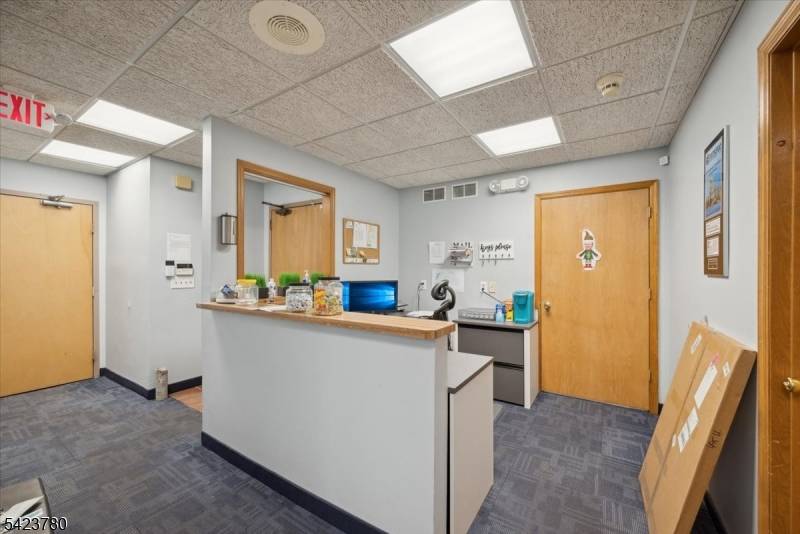 495 Union Ave, Middlesex Boro, NJ 08846