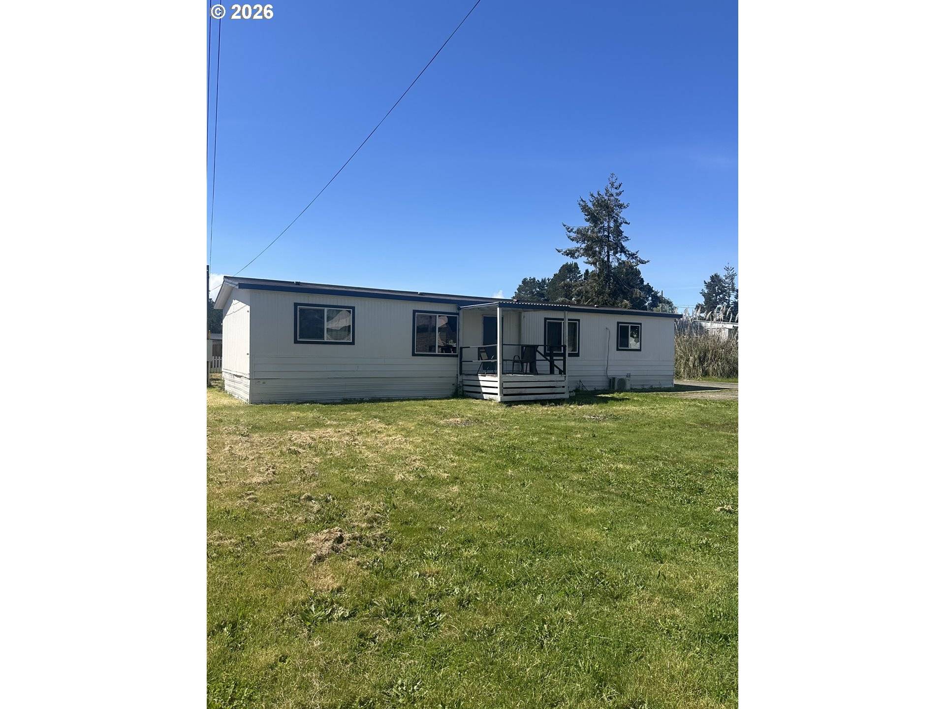 355 N 8TH ST, Lakeside, OR 97449
